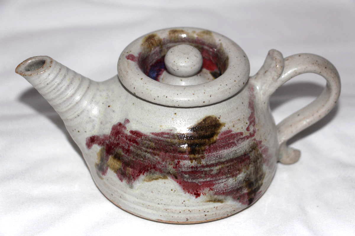Alan-gaillard-irish-pottery-connemara-stoneware-small-teapot-copper-red