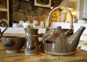 alan-gaillard-irish-pottery-connemara-stoneware-Galway-Hooker-Teapot-mugs-bowls