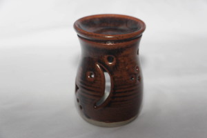alan-gaillard-irish-pottery-connemara-stoneware-Scented oil heater lamp