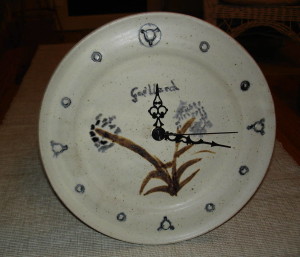 alan-gaillard-irish-pottery-connemara-stoneware-Wall-Clock